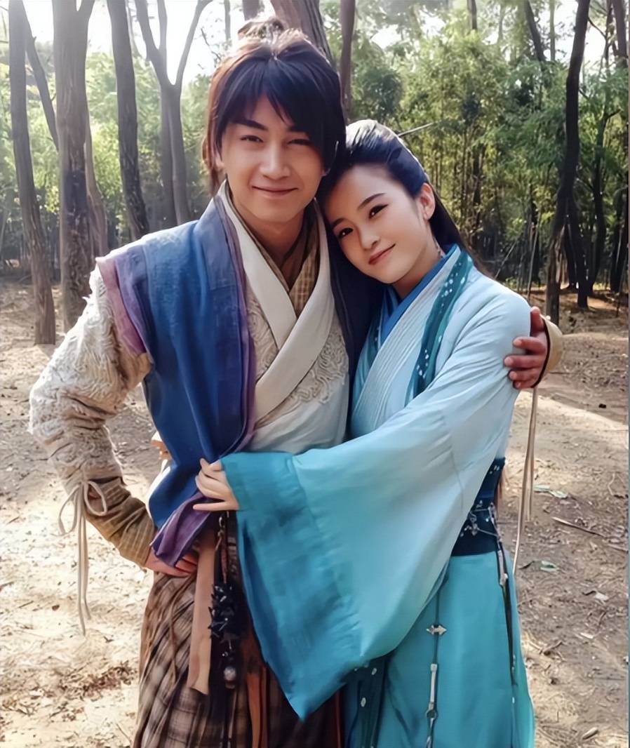 儿子的态度陈晓悬着的心终于放下了AG真人离婚半年后看到陈妍希对(图15)